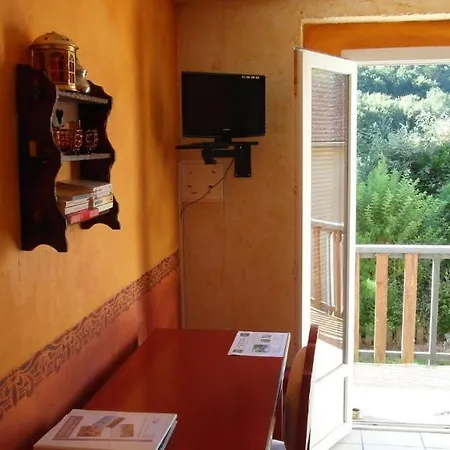 Chambres D'hotes Domaine De Compostelle Frühstückspension Casteide-Candau