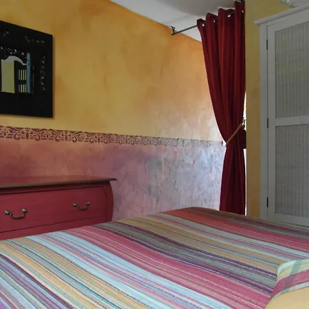 Frühstückspension Chambres D'hotes Domaine De Compostelle Casteide-Candau